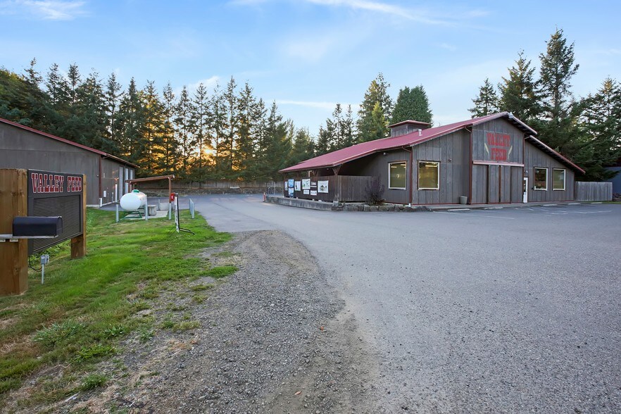 More Photos Of 461 NE Old Belfair Hwy, Belfair Storefront Retail Office For Sale