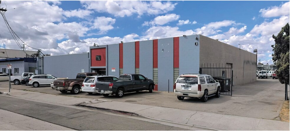 Primary Photo Of 11601 Pendleton St, Sun Valley Warehouse For Lease