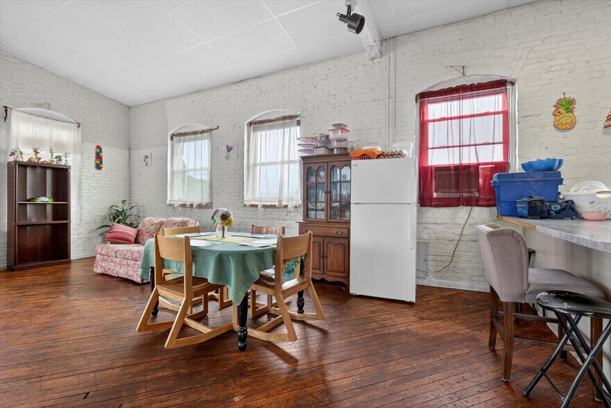More Photos Of 22 N State St, York Multifamily For Sale