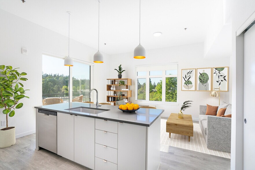 More Photos Of 10306 SE Main St, Milwaukie Apartments For Lease