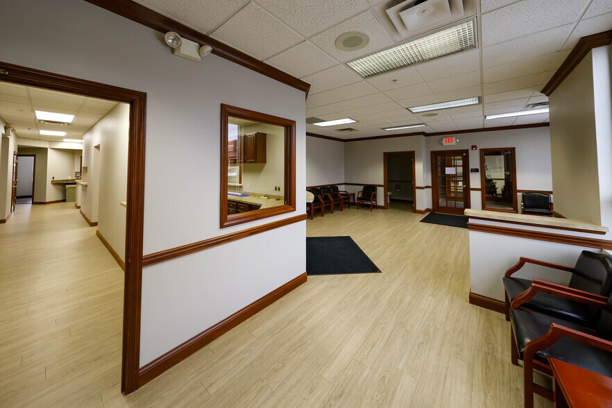 More Photos Of 2633 Commons Blvd, Beavercreek Medical For Lease
