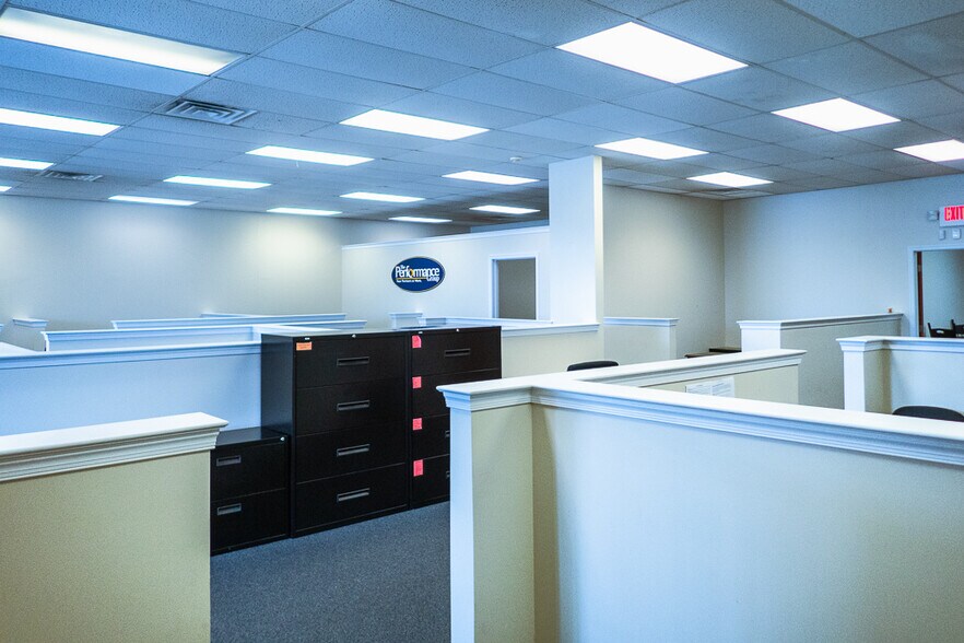 More Photos Of 1117 Union Blvd, Allentown Office For Sale