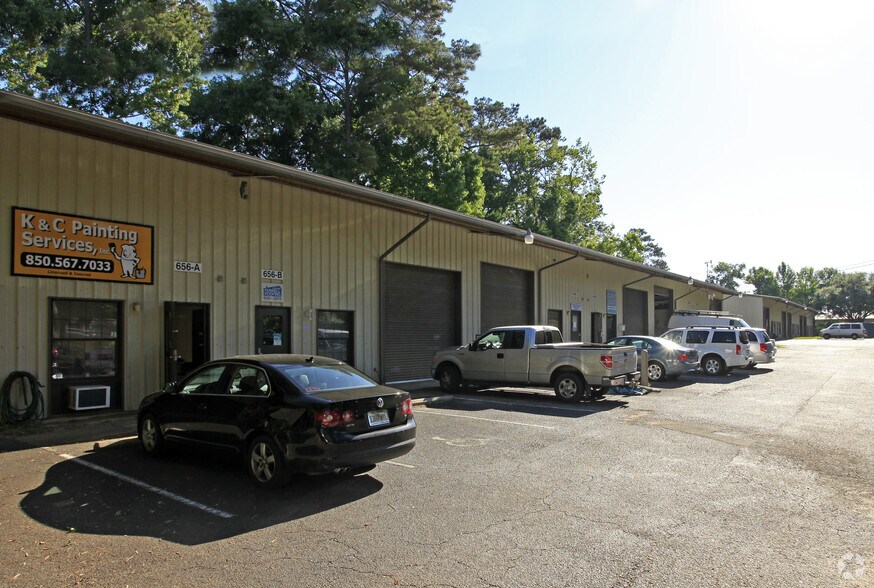 More Photos Of 656 Capital Cir NE, Tallahassee Warehouse For Lease
