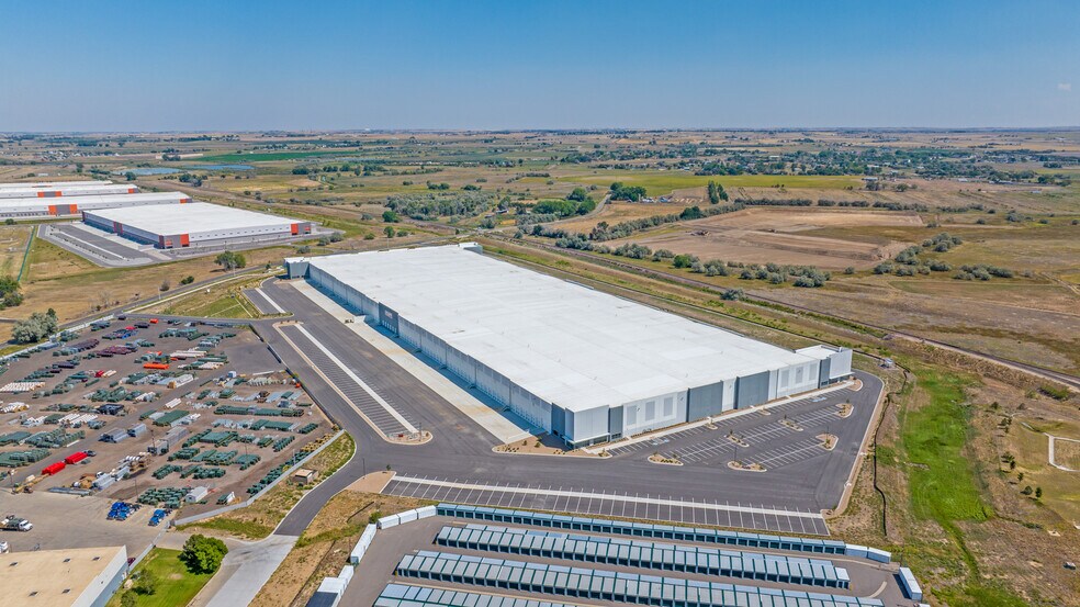 More Photos Of 6196 East Bridge St, Brighton Distribution For Lease