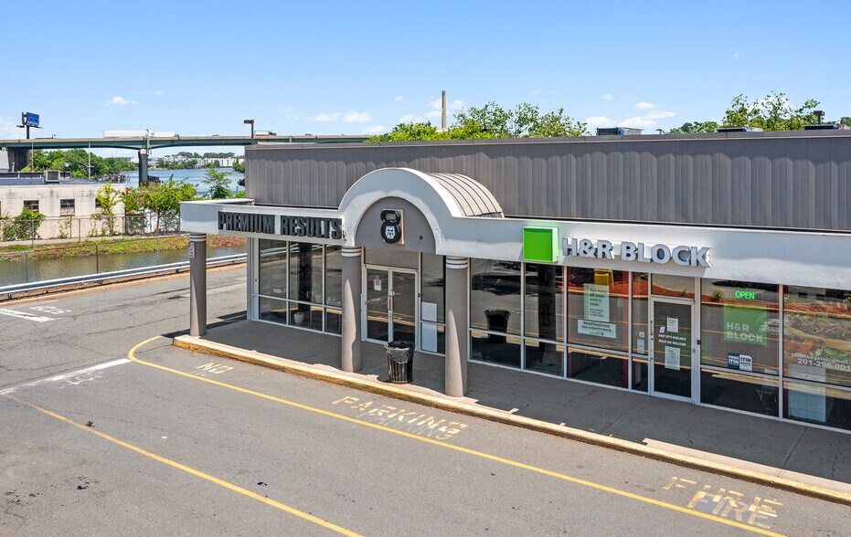 More Photos Of 500 S River St, Hackensack Unknown For Lease