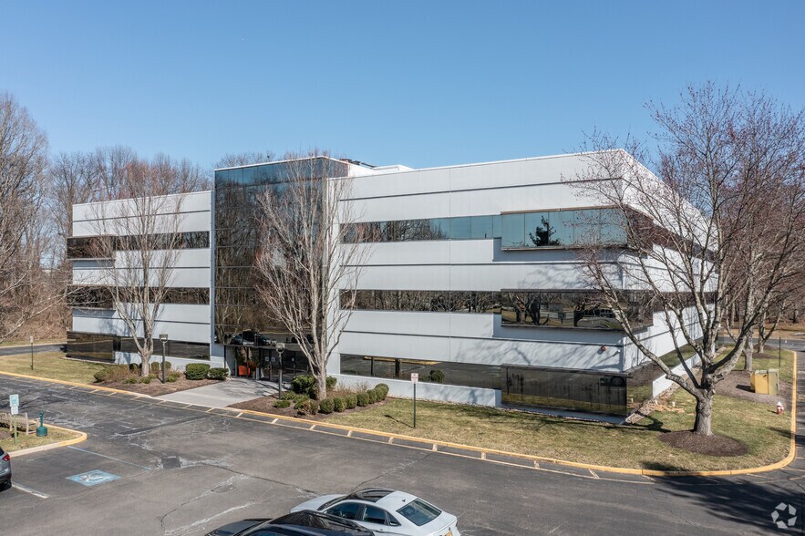 Primary Photo Of 4390 Route 1 N, Princeton Office For Lease