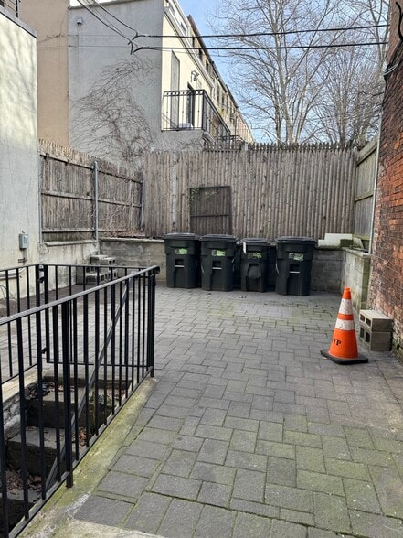 More Photos Of 69 5th Ave, Brooklyn Storefront Retail Residential For Lease