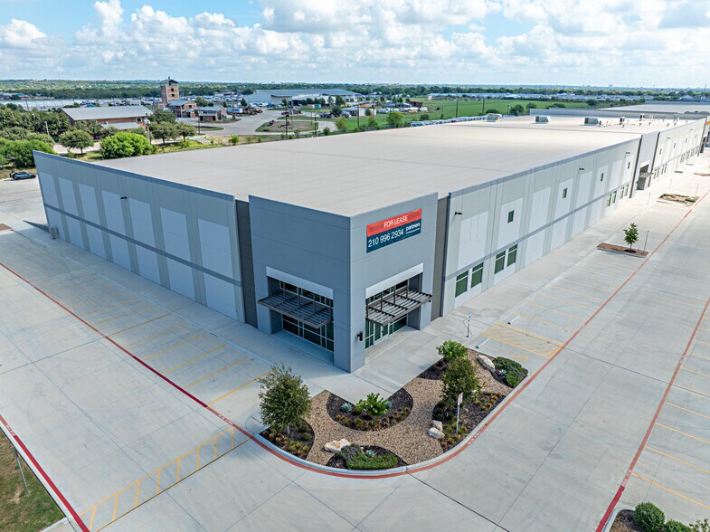 More Photos Of 438 S Callaghan Rd, San Antonio Unknown For Lease