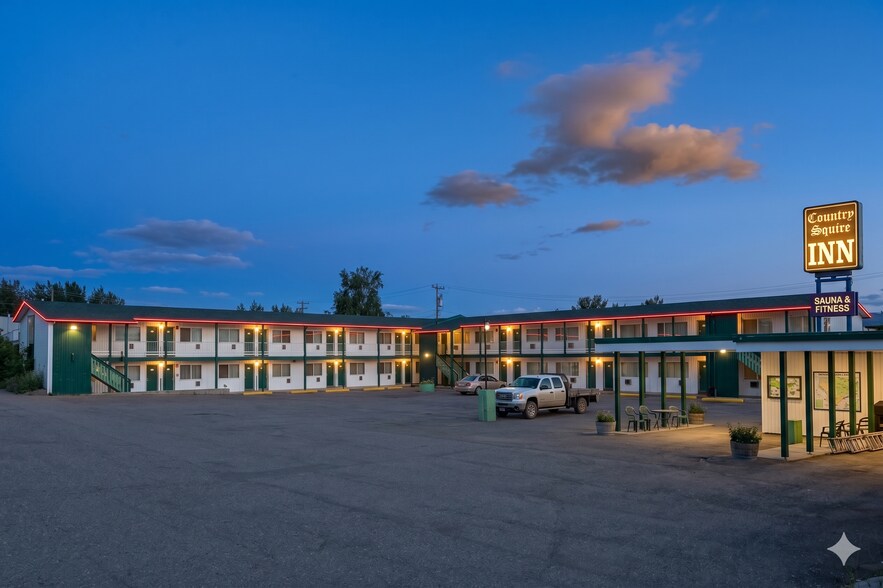 Primary Photo Of 5305 S Access Rd, Chetwynd Hotel For Sale
