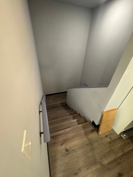 More Photos Of 14707 Fitzhugh Rd, Austin Warehouse For Sale