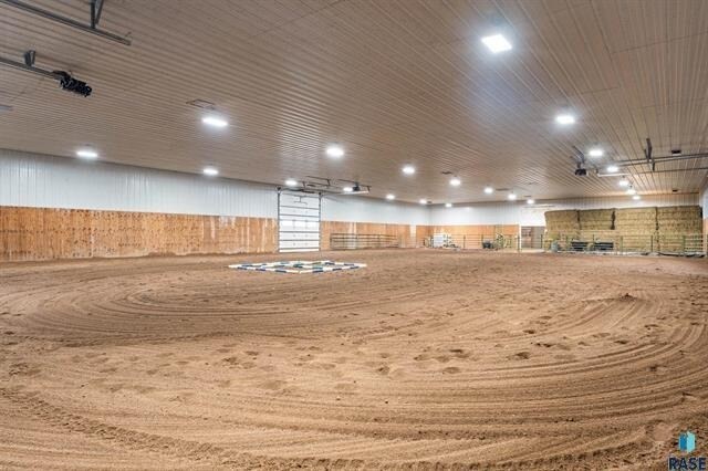 More Photos Of 48381 277th St, Canton Horse Stables For Sale