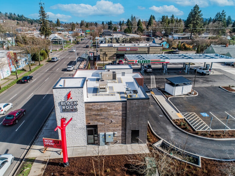 More Photos Of 1320 W 7th Ave, Eugene Convenience Store For Sale