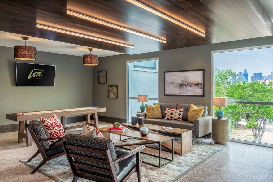 More Photos Of 305 W Commerce St, Dallas Apartments For Lease