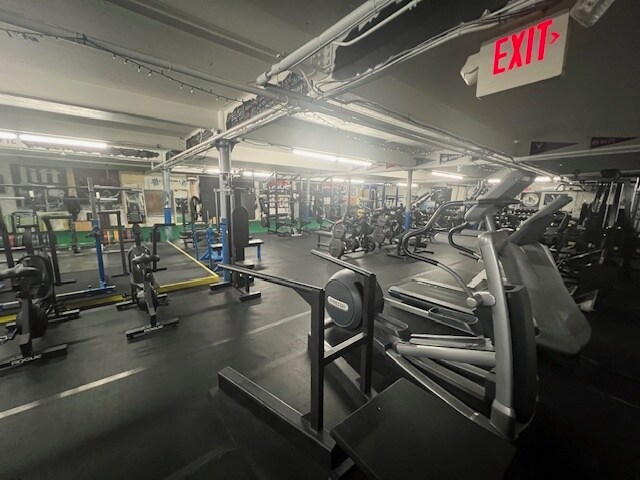 More Photos Of 31-33 Railroad Ave, Westerly Storefront Retail Office For Sale