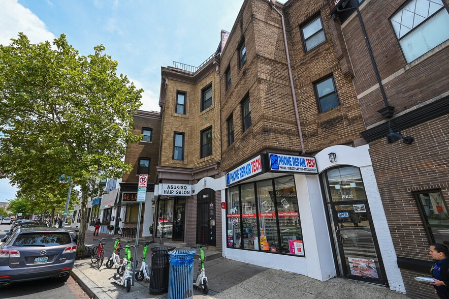 More Photos Of 1792-1796 Columbia Rd NW, Washington Storefront Retail Office For Lease