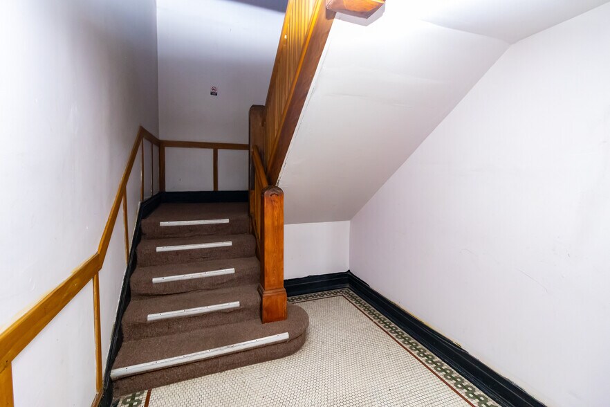 More Photos Of 7304 S Union Ave, Chicago Multifamily For Sale