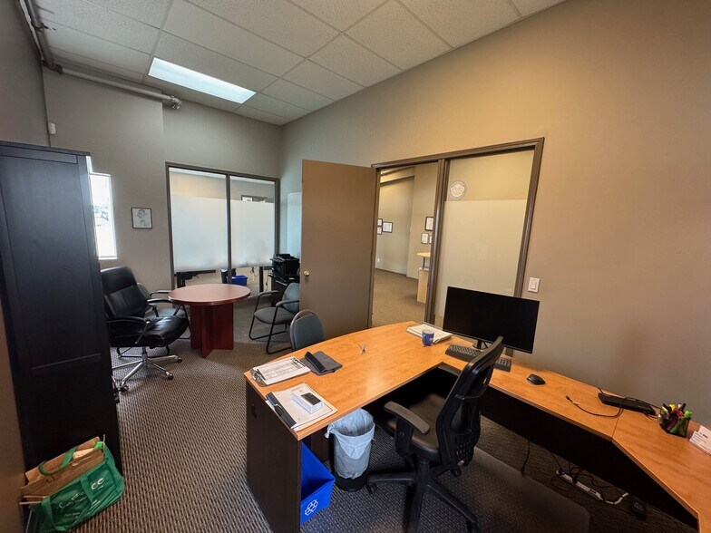 More Photos Of 4929 74th Ave NW, Edmonton Flex For Lease