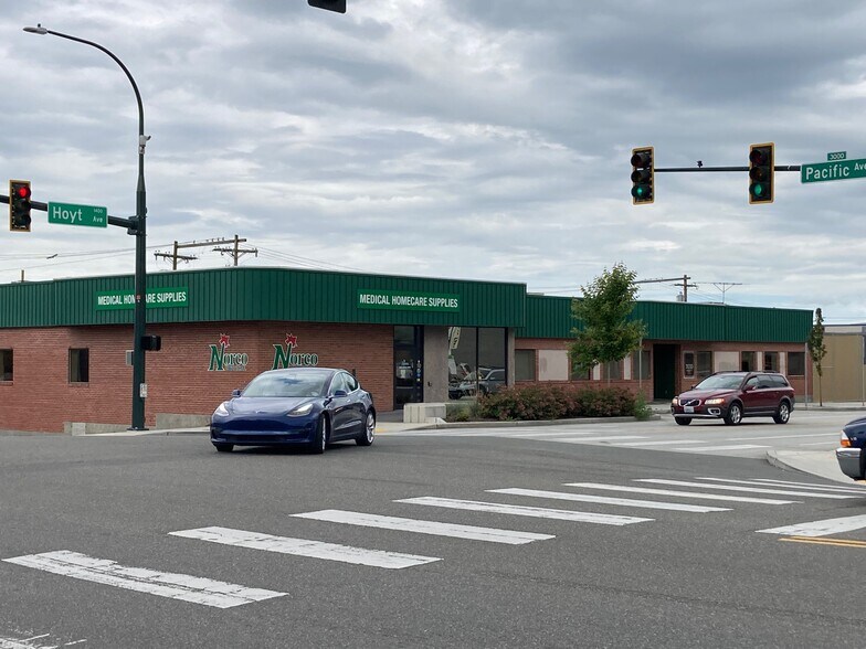 More Photos Of 3105 Hoyt Ave, Everett Office For Sale