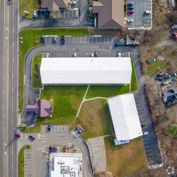 More Photos Of 1300 Youngstown Warren Rd, Niles Hotel For Sale