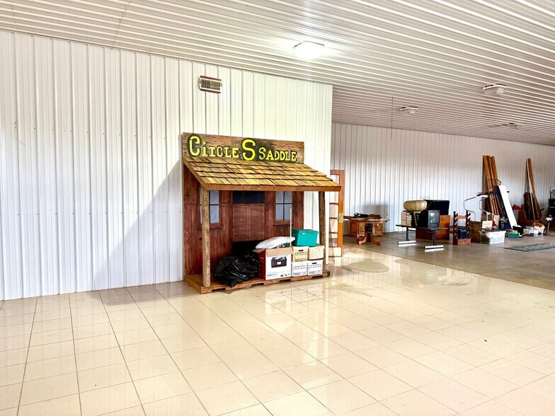 More Photos Of 5291 MO-25, Cape Girardeau Industrial For Sale