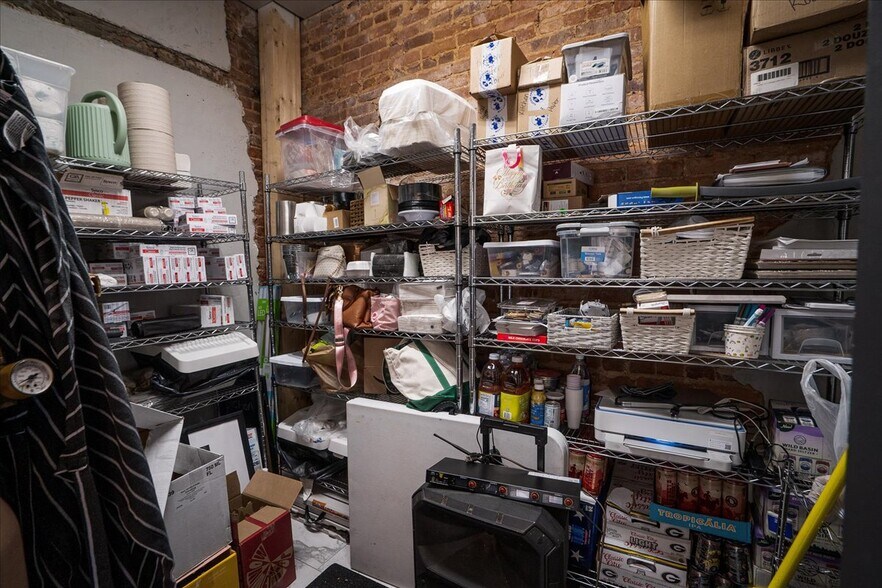 More Photos Of 114 S Broad St, Monroe General Retail For Sale