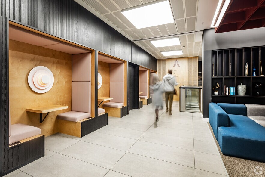 More Photos Of Anchorage Quay, Salford Office For Lease