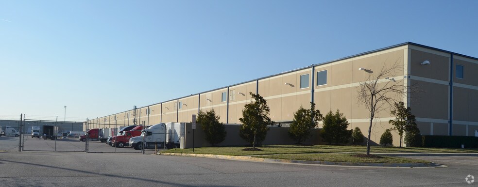 More Photos Of 1700-1790 Ruffin Mill Rd, Colonial Heights Distribution For Lease