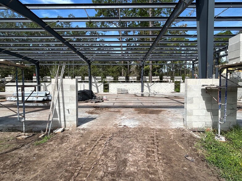 More Photos Of 5600 US Highway 1 N, Saint Augustine Showroom For Lease