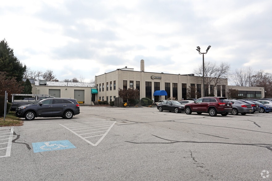 More Photos Of 50 W Powhattan Ave, Essington Light Manufacturing For Lease