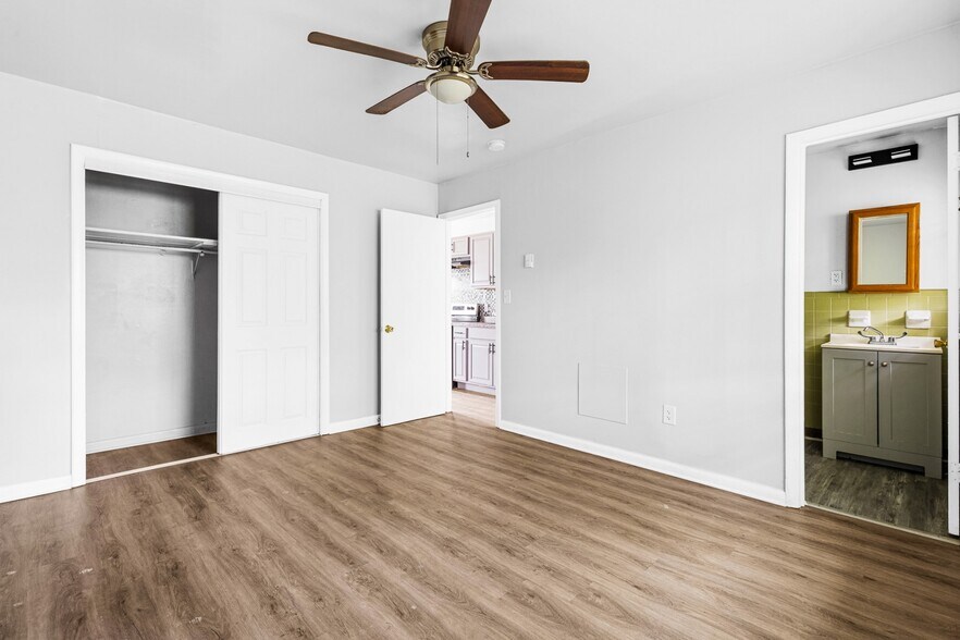 More Photos Of 210 Matthews Ave, Carrollton Apartments For Sale