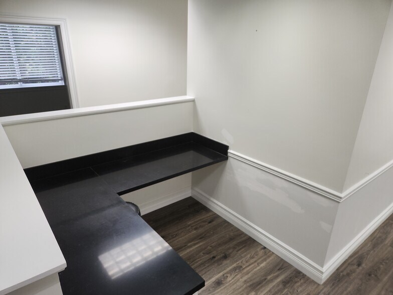 More Photos Of 3 Harvard Cir, West Palm Beach Office For Lease