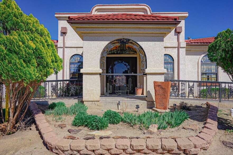 More Photos Of 27948 Frontage Rd, La Junta General Retail For Sale