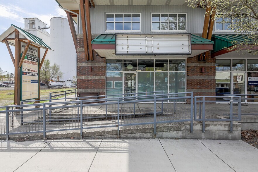 Primary Photo Of 317 W 6th St, Moscow Storefront Retail Office For Lease
