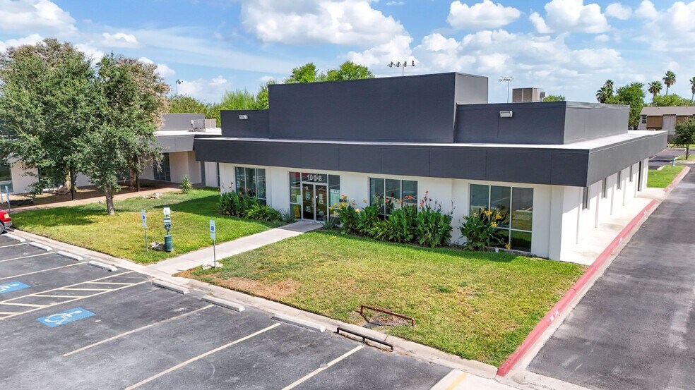 More Photos Of 500 E Hackberry Ave, McAllen Freestanding For Sale