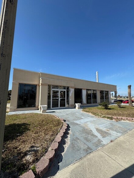 Primary Photo Of 2000 S Atlantic Ave, Daytona Beach General Retail For Sale