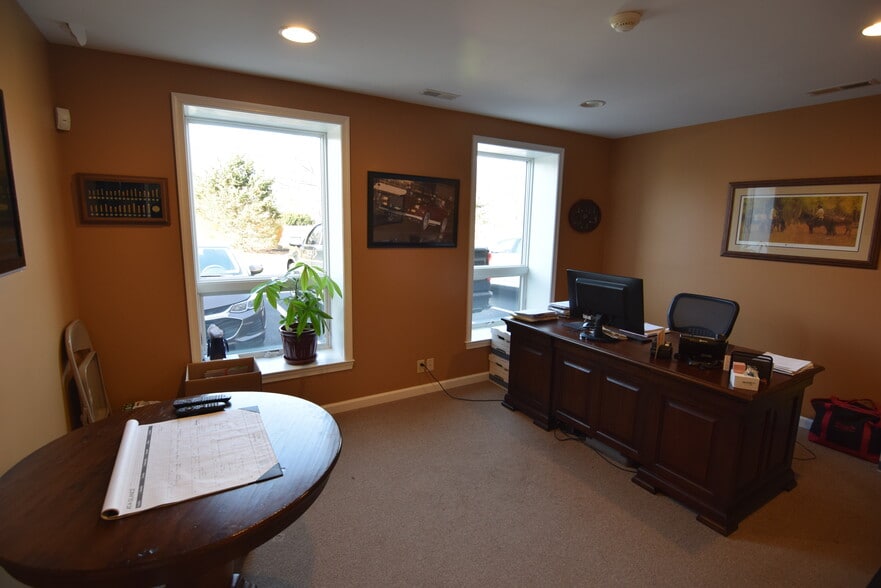 More Photos Of 8461 Easton Rd, Ottsville Industrial For Sale