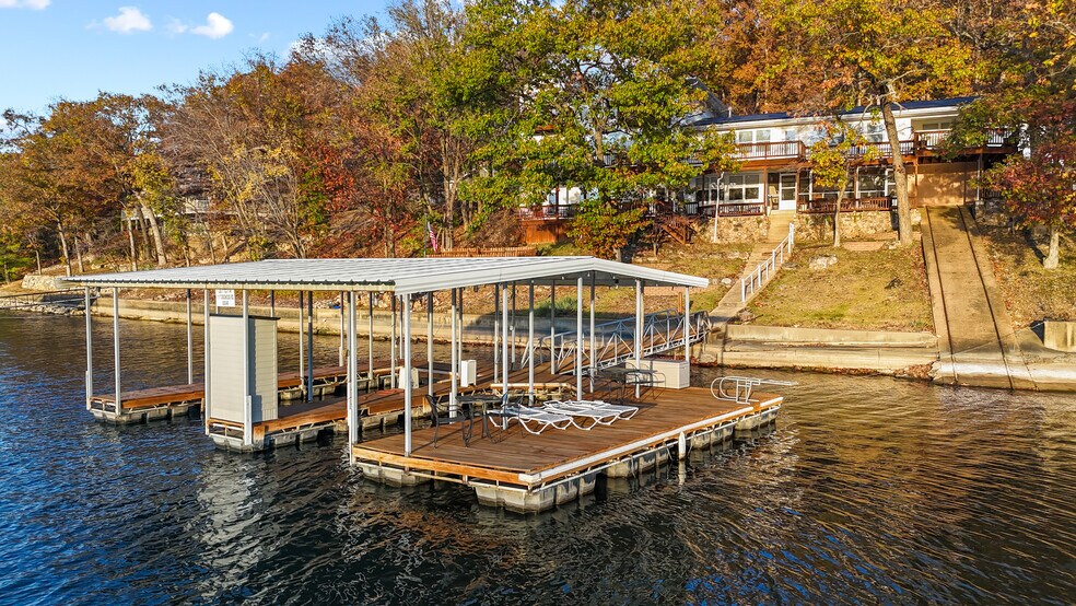 More Photos Of 1117 Dogwood Rd, Lake Ozark Multifamily For Sale