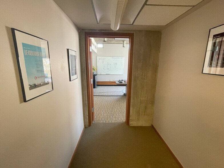 More Photos Of 4 Inverness Ct E, Englewood Office For Sale