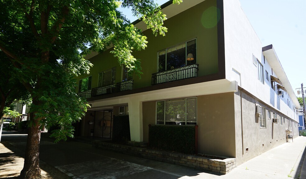 More Photos Of 1510 18th St, Sacramento Apartments For Sale