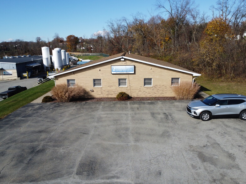 Primary Photo Of 1051 Garden St, Greensburg Office For Lease