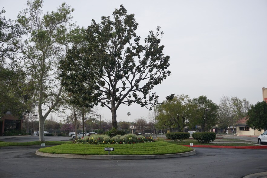 More Photos Of 299 W Foothill Blvd, Upland Medical For Lease