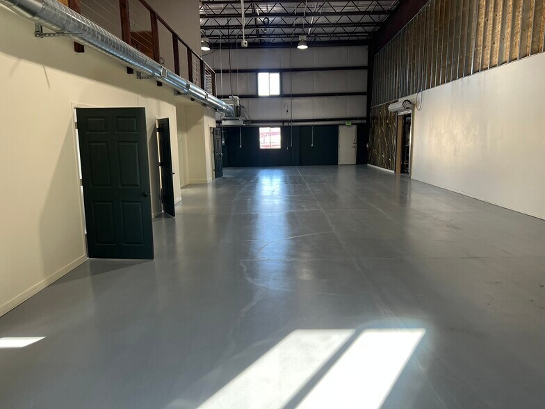 More Photos Of 1972 W 2550 S, Ogden Manufacturing For Lease