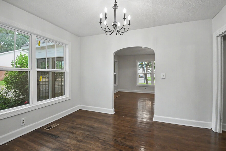 More Photos Of 414 Hargrove Rd E, Tuscaloosa Office For Sale
