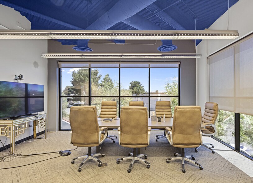 More Photos Of 28381 Vincent Moraga Dr, Temecula Warehouse For Lease