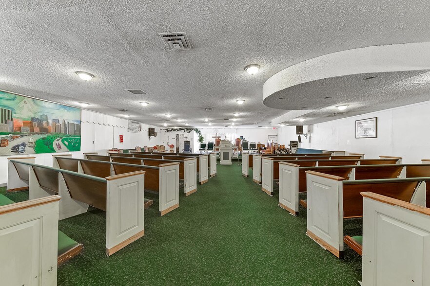 More Photos Of 1311 W Owens Ave, Las Vegas Religious Facility For Sale
