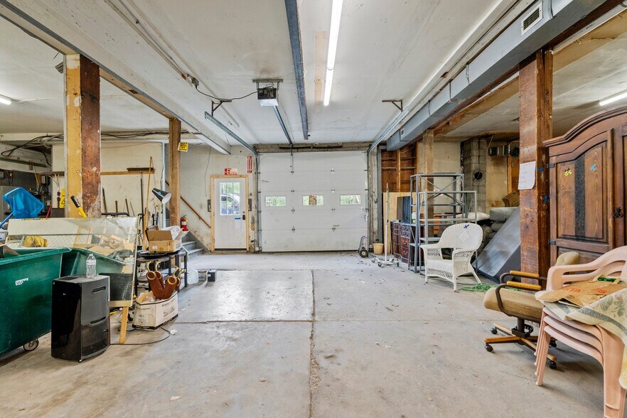 More Photos Of 398 Anthony St, Schenectady Warehouse For Sale