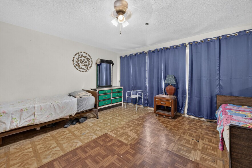 More Photos Of 1208 Kennedy Rd, Daytona Beach Assisted Living For Sale