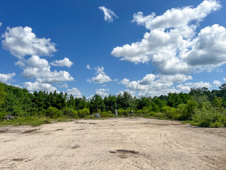 More Photos Of FM 1010 @ Loop 105, Cleveland Land For Sale