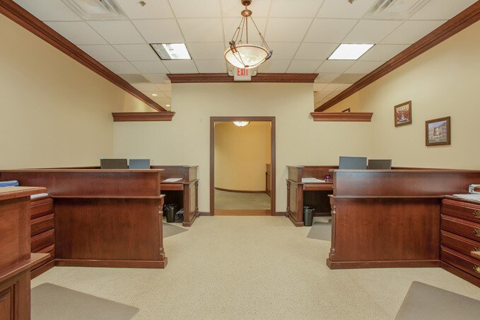 More Photos Of 600 Enterprise Dr, Oak Brook Medical For Lease