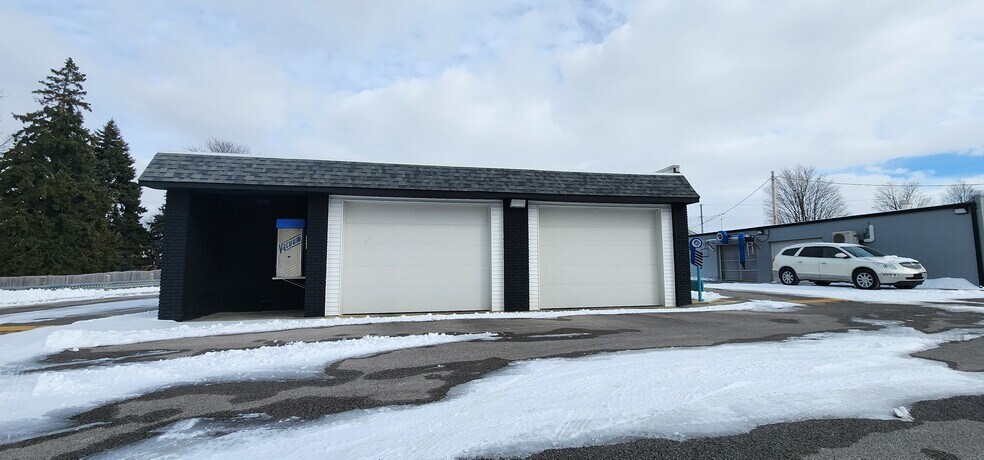 More Photos Of 380 Wentz St, Tiffin Carwash For Sale